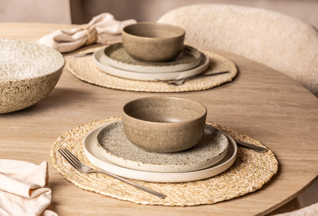 Inspiration for dinnerware and table settings