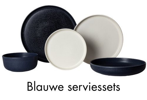 Blauwe borden en serviesset van Mimo Homeware, minimalistisch mat servies in natuurlijke, aardse kleuren.